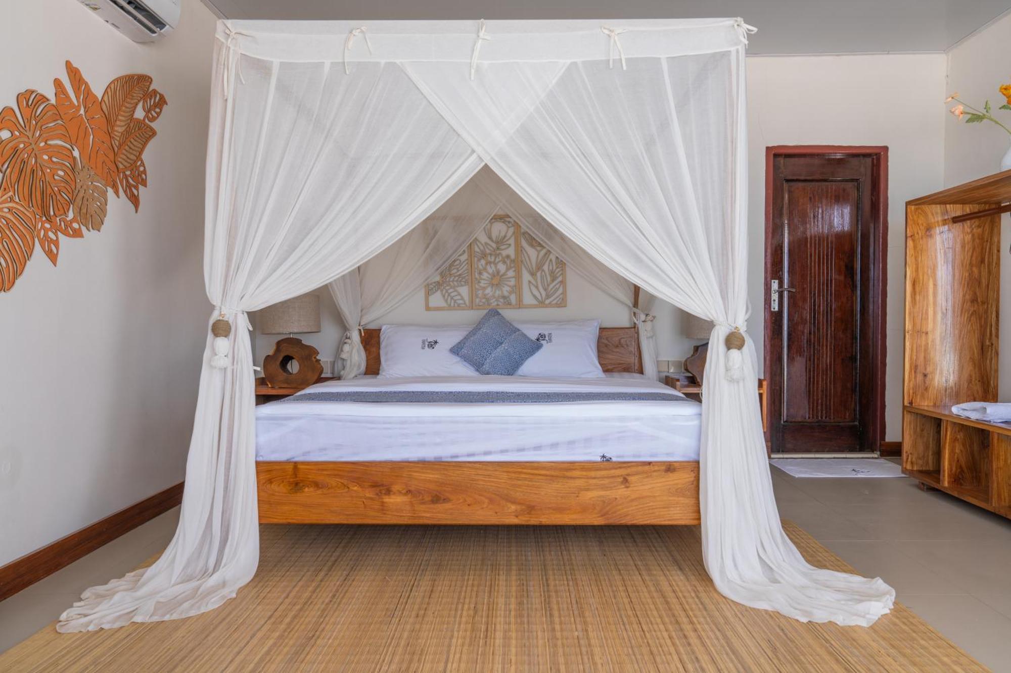 Josepha Cottage Ngurbloat Ngoại thất bức ảnh