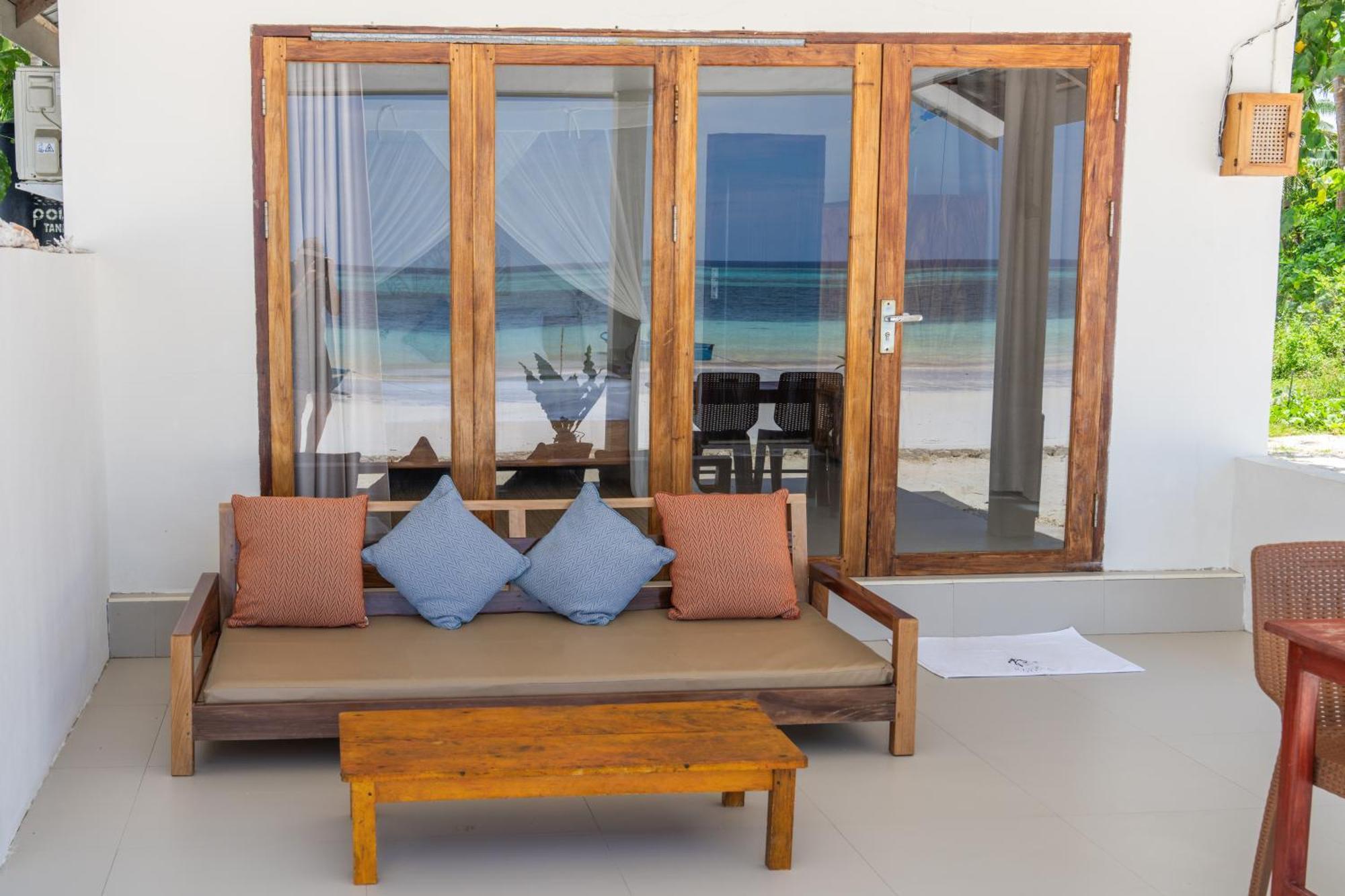 Josepha Cottage Ngurbloat Ngoại thất bức ảnh
