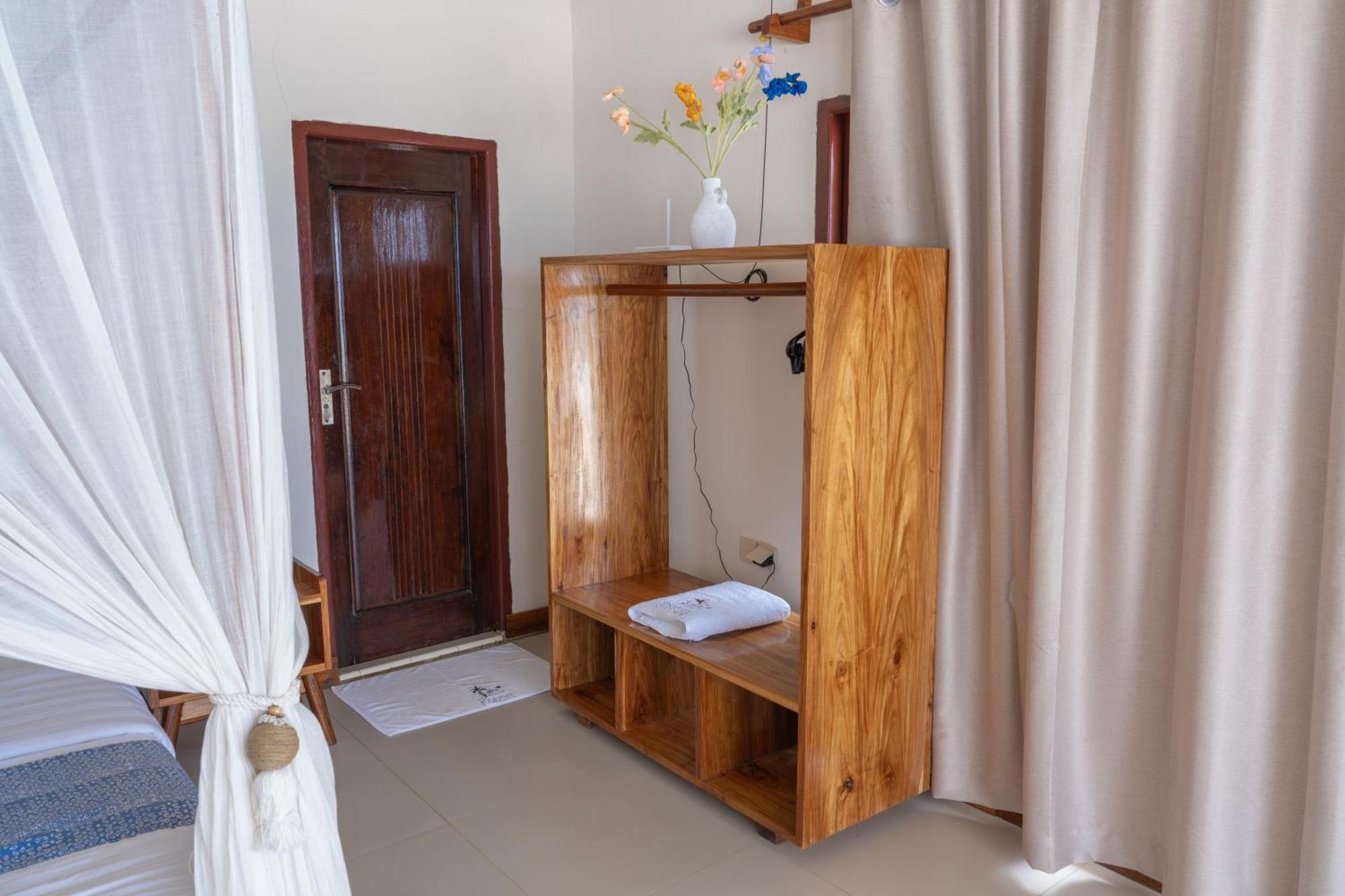 Josepha Cottage Ngurbloat Ngoại thất bức ảnh